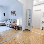 A Casa Di Ezio E Paola * La Spezia