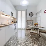 Apartment A Casa Di Ezio E Paola La Spezia